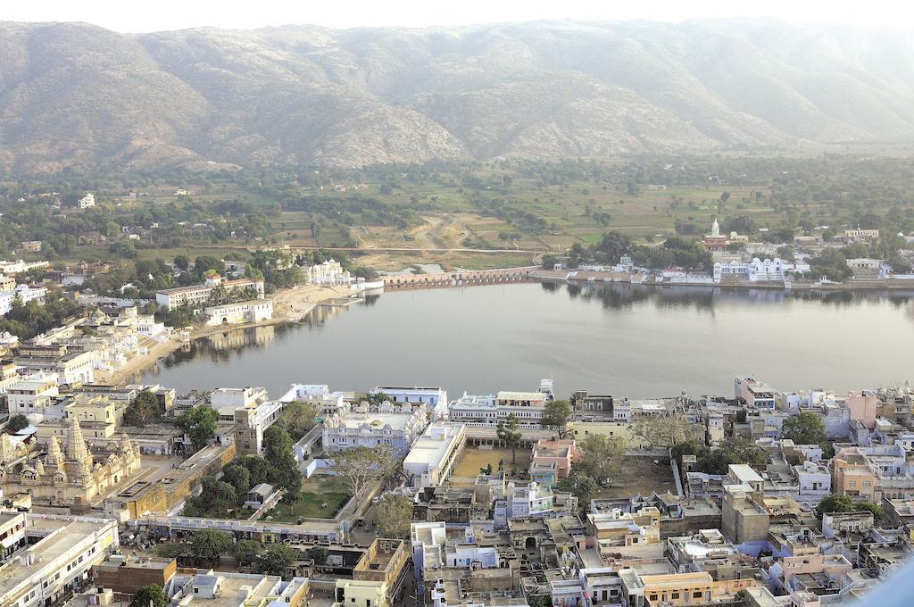 Hotel Pushkar Palace Экстерьер фото